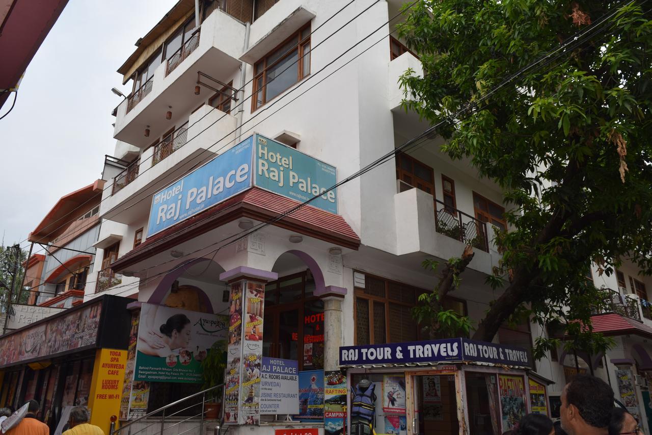 Hotel Raj Palace Rishikesh Bagian luar foto